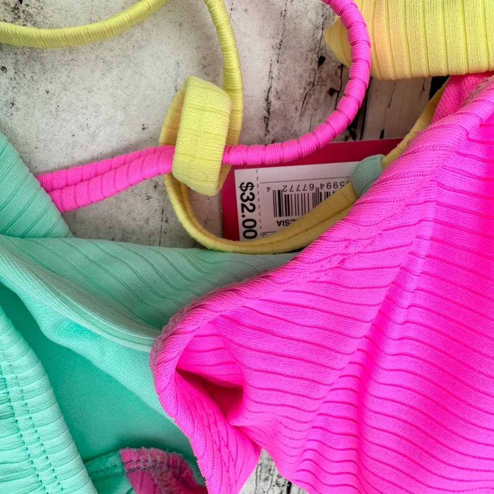 Xhiliration Bathing Suit ๐ - Picture 5 of 6